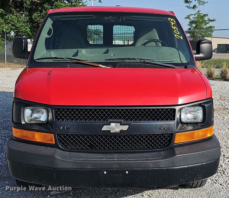 image for item MD9861 2008 Chevrolet Express 1500  van