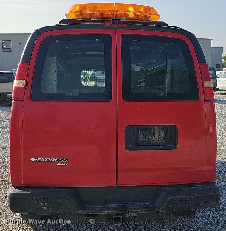image for item MD9861 2008 Chevrolet Express 1500  van