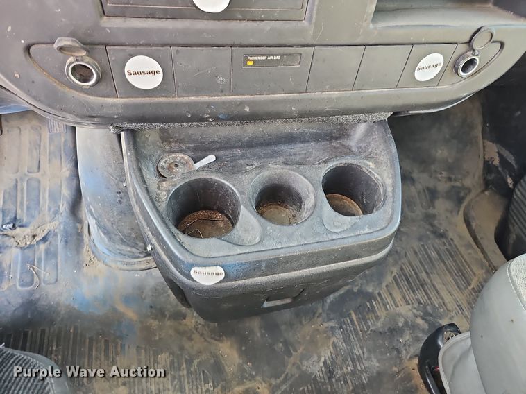 image for item MD9861 2008 Chevrolet Express 1500  van