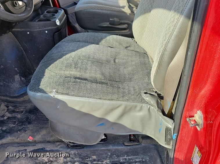 image for item MD9861 2008 Chevrolet Express 1500  van