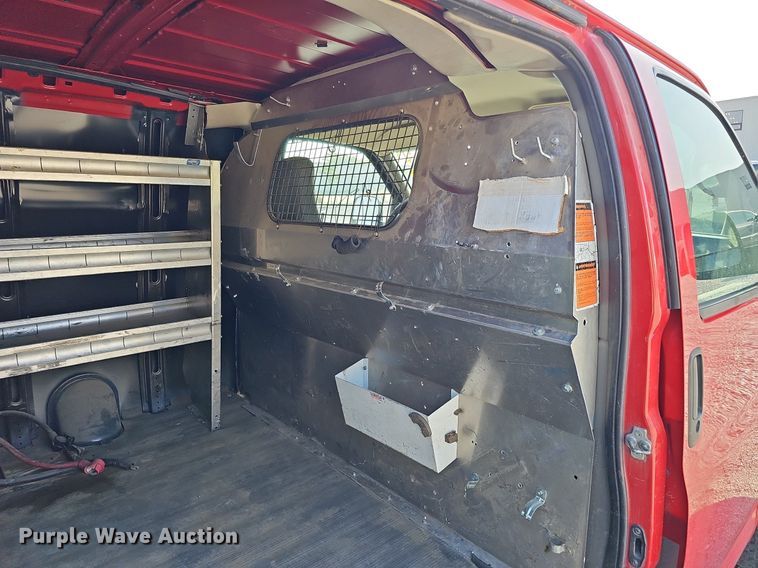 image for item MD9861 2008 Chevrolet Express 1500  van