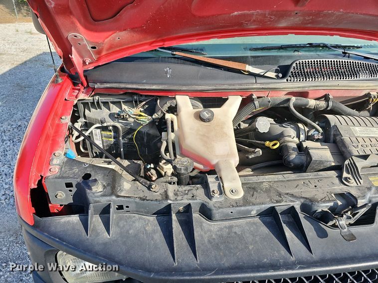 image for item MD9861 2008 Chevrolet Express 1500  van