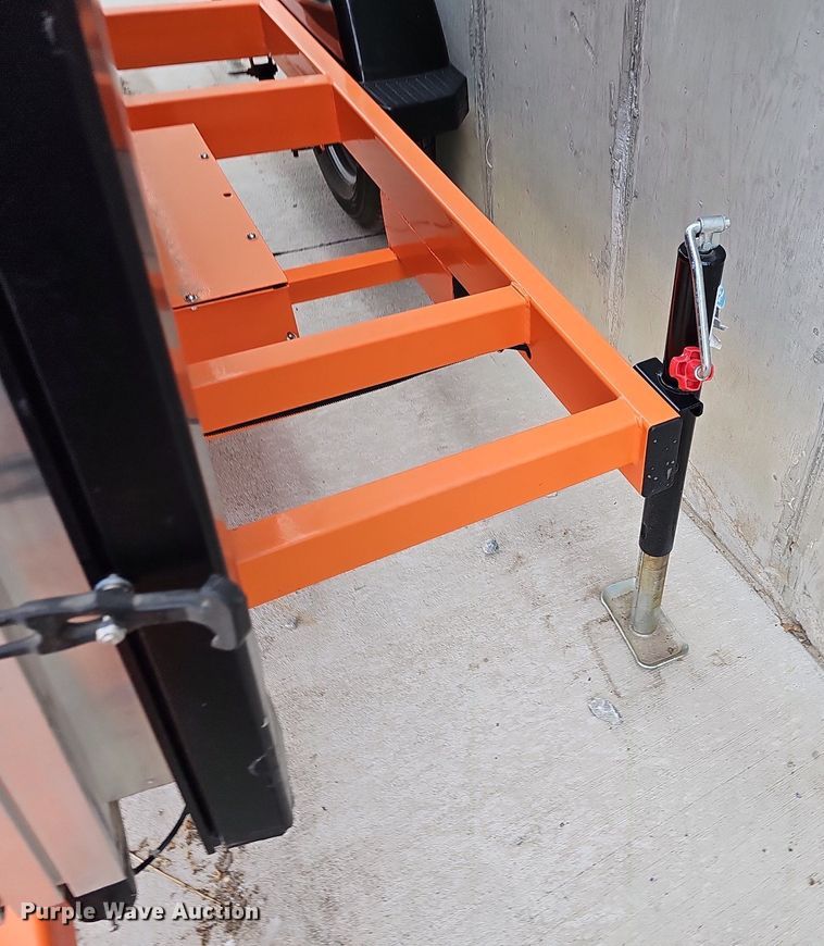 image for item MD9868 2020 K & K Systems MB14281 W15570  message board trailer