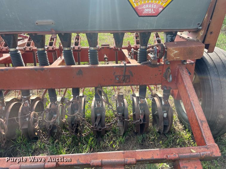 image for item ME9865 Horizon Seeds grain drill