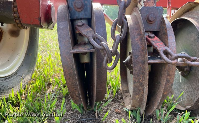 image for item ME9865 Horizon Seeds grain drill