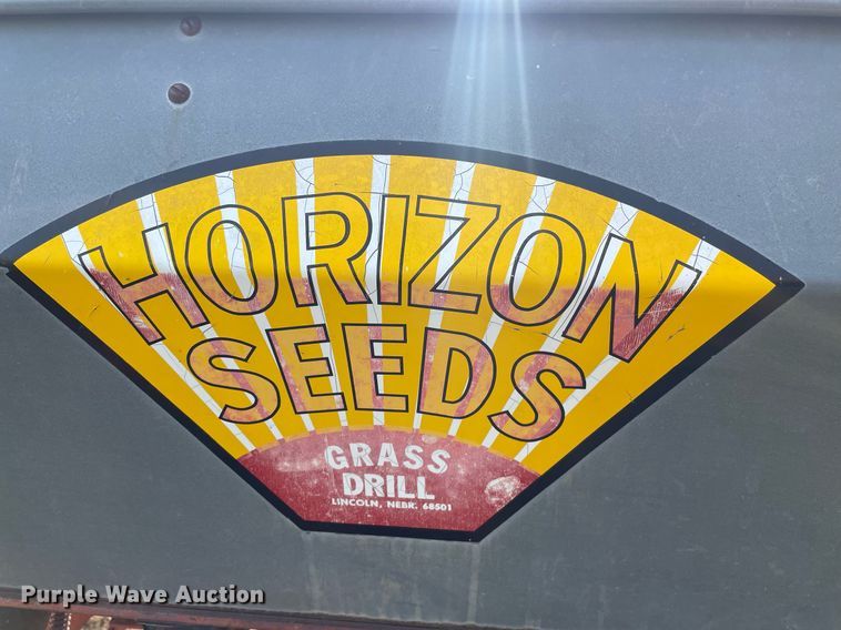 image for item ME9865 Horizon Seeds grain drill