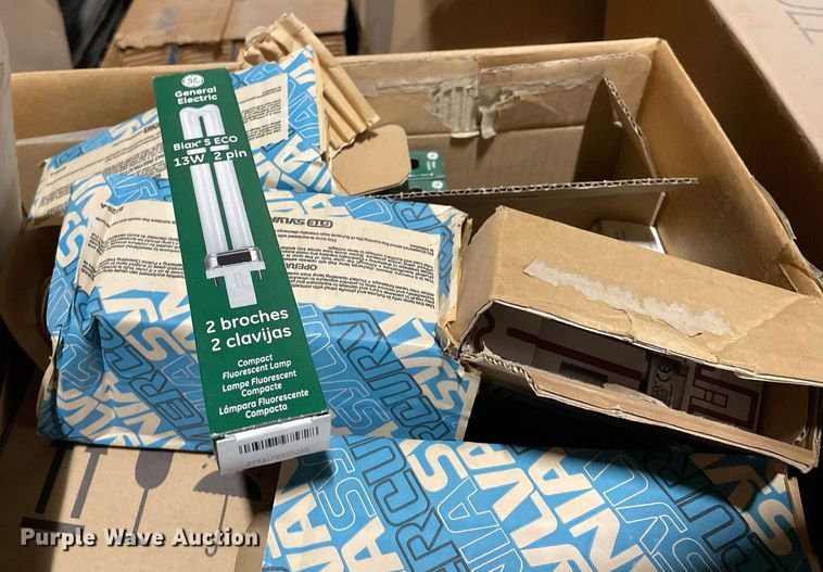 image for item ME9873 (2) pallets of lighting bulbs