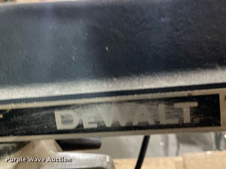 image for item ME9874 (2) wood saws