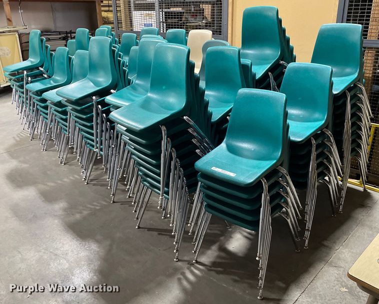 image for item ME9877 Approximately 160 chairs