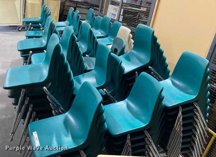 image for item ME9877 Approximately 160 chairs
