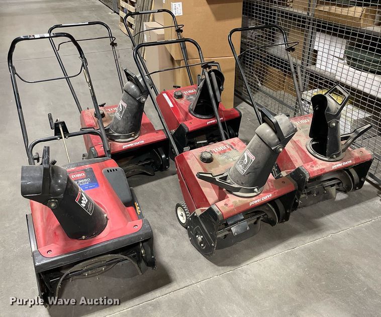 image for item ME9878 (5) Toro snow blowers