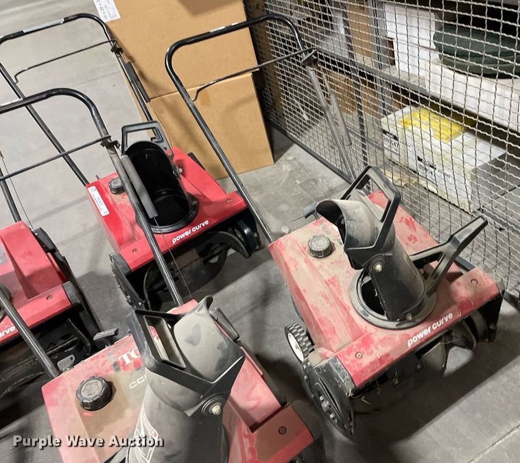 image for item ME9878 (5) Toro snow blowers