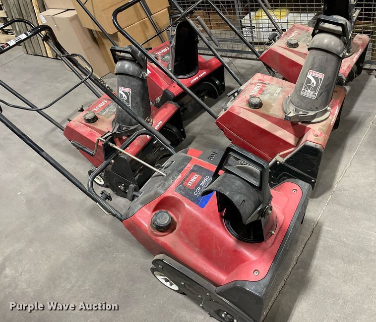 image for item ME9878 (5) Toro snow blowers