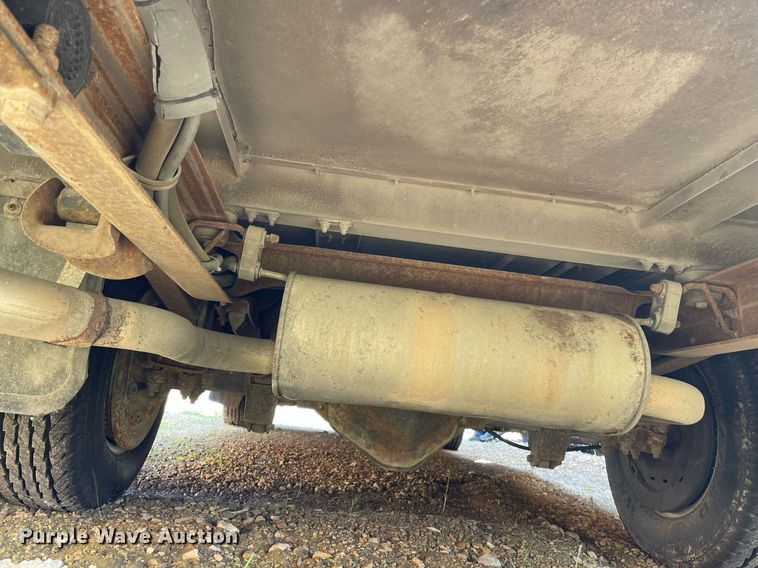 image for item ME9879 1999 Chevrolet Express 3500  school bus