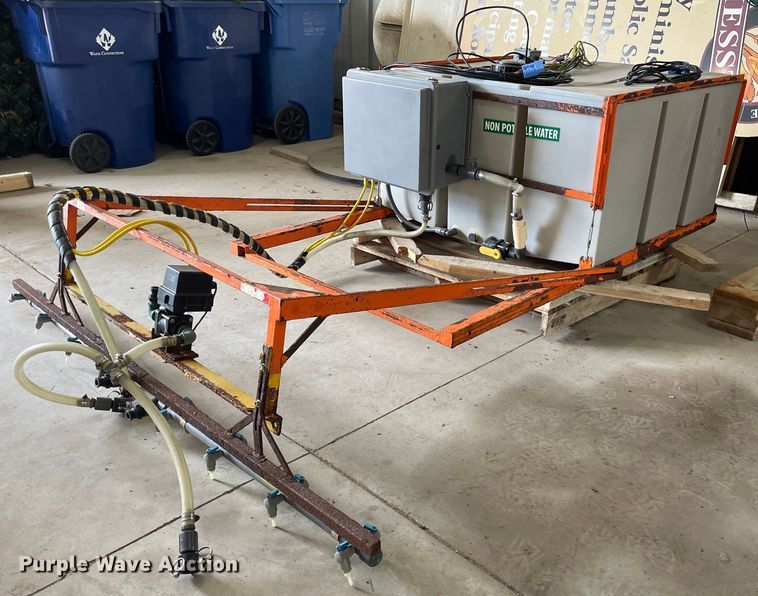 image for item ME9921 Salt brine tank