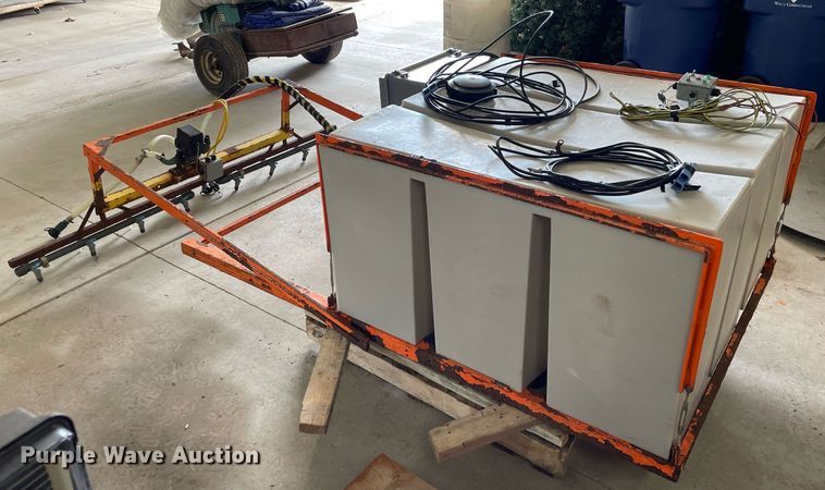 image for item ME9921 Salt brine tank