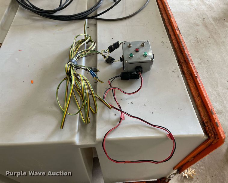 image for item ME9921 Salt brine tank