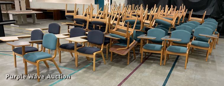 image for item ME9922 Approximately 70 desks