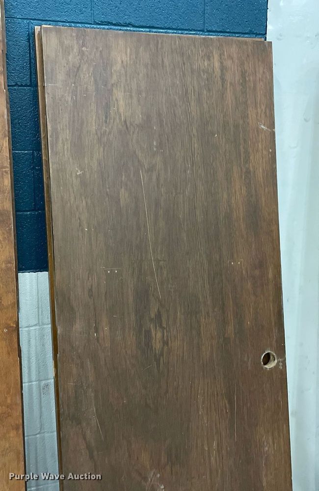 image for item ME9927 (8) doors