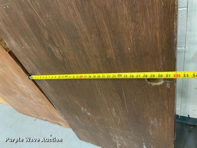 image for item ME9927 (8) doors