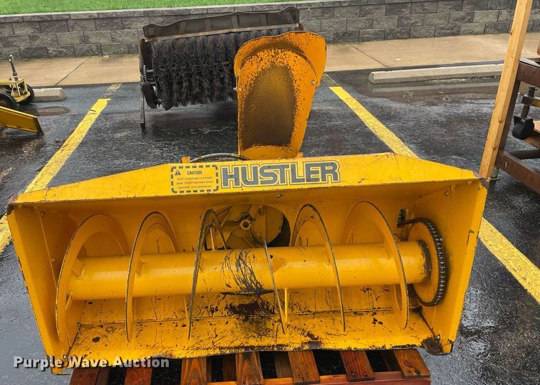 image for item ME9928 Mower attachments