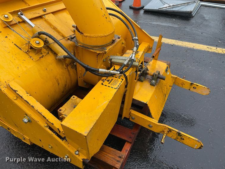 image for item ME9928 Mower attachments