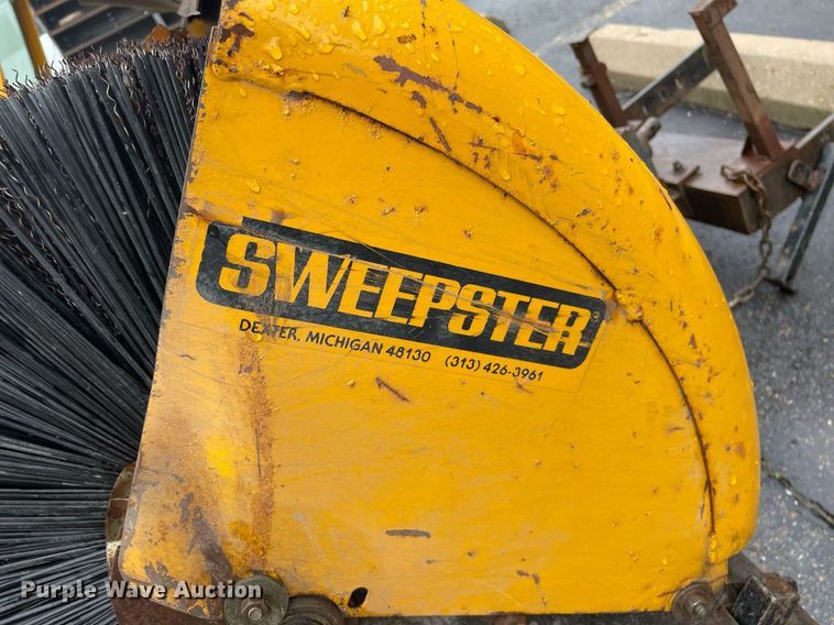 image for item ME9928 Mower attachments