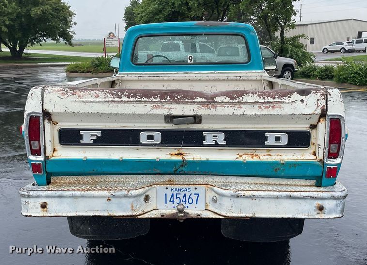 image for item ME9929 1972 Ford F100  pickup truck