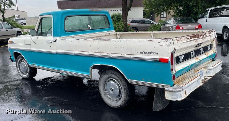 image for item ME9929 1972 Ford F100  pickup truck