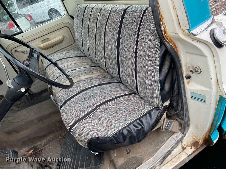 image for item ME9929 1972 Ford F100  pickup truck