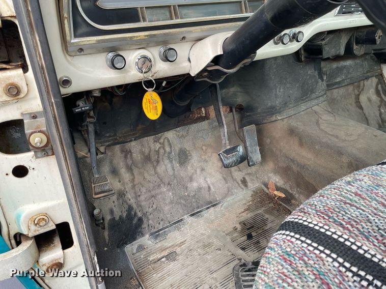 image for item ME9929 1972 Ford F100  pickup truck