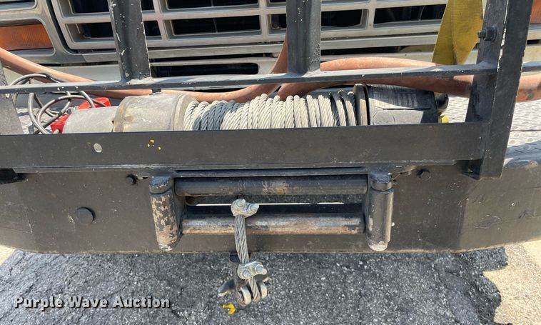 image for item ME9935 1986 Ford F350  brush fire truck