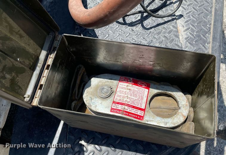 image for item ME9935 1986 Ford F350  brush fire truck