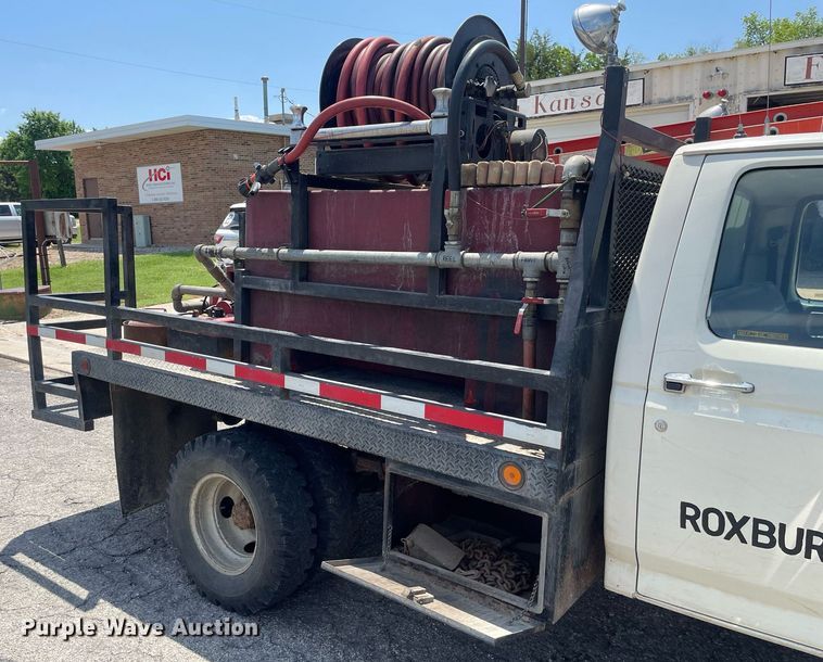 image for item ME9935 1986 Ford F350  brush fire truck