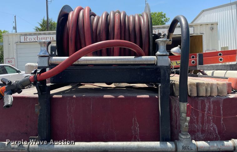 image for item ME9935 1986 Ford F350  brush fire truck