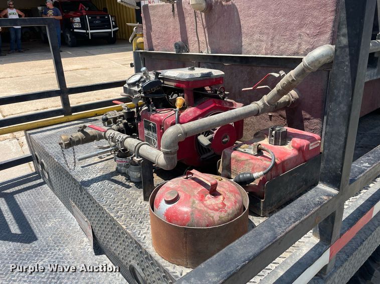 image for item ME9935 1986 Ford F350  brush fire truck