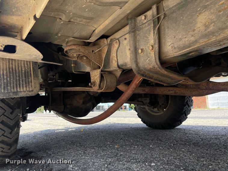 image for item ME9935 1986 Ford F350  brush fire truck