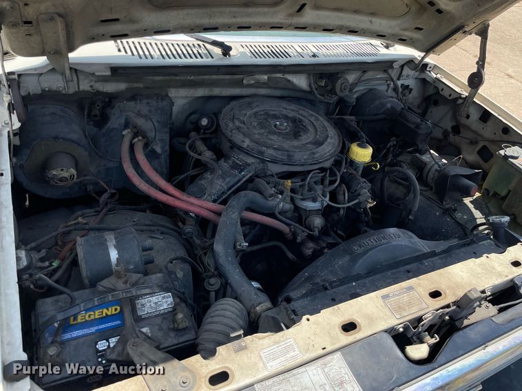 image for item ME9935 1986 Ford F350  brush fire truck