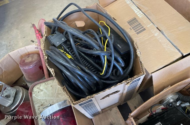 image for item ME9936 Firefighting equipment