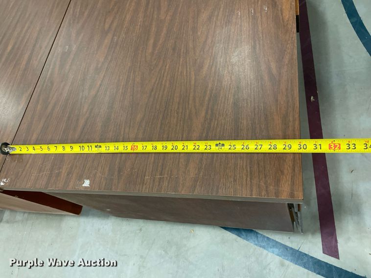 image for item ME9946 (13) desks