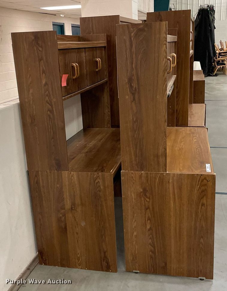 image for item ME9946 (13) desks