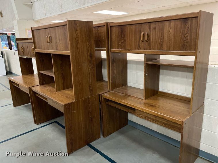 image for item ME9946 (13) desks