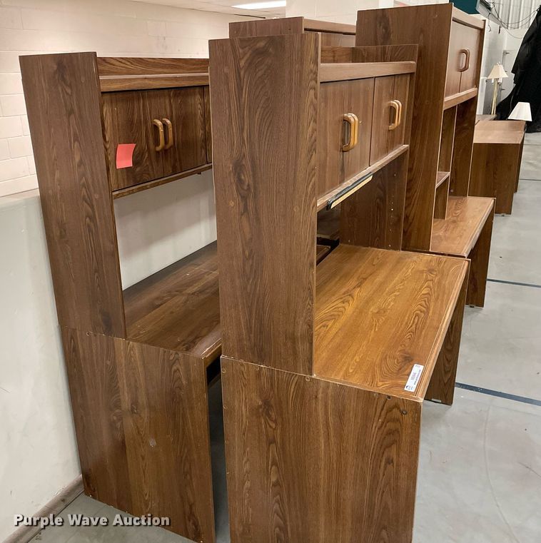 image for item ME9946 (13) desks