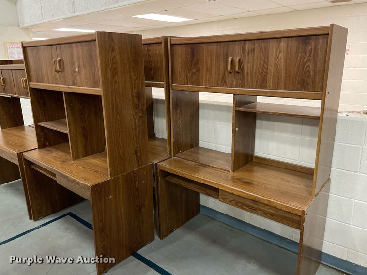 image for item ME9946 (13) desks