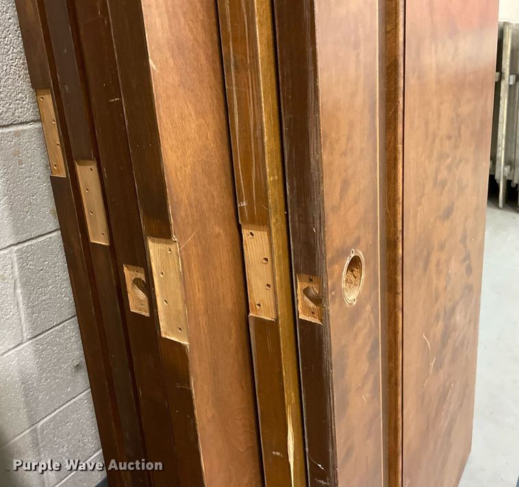 image for item ME9947 (22) doors