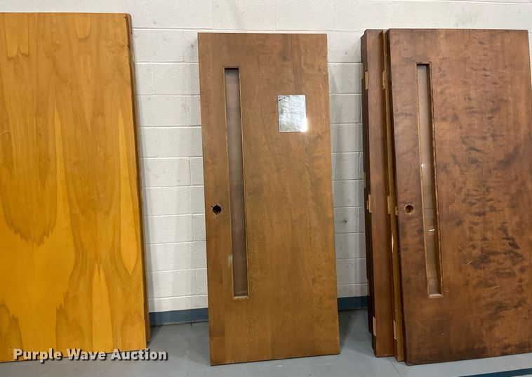 image for item ME9947 (22) doors