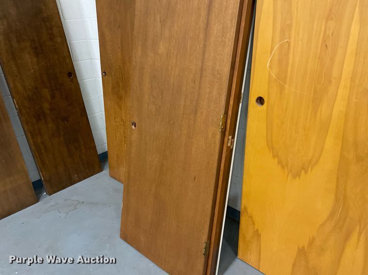 image for item ME9947 (22) doors