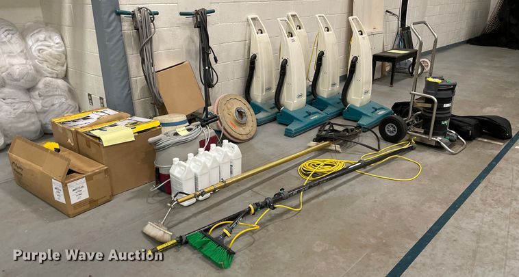 image for item ME9951 Cleaning equipment