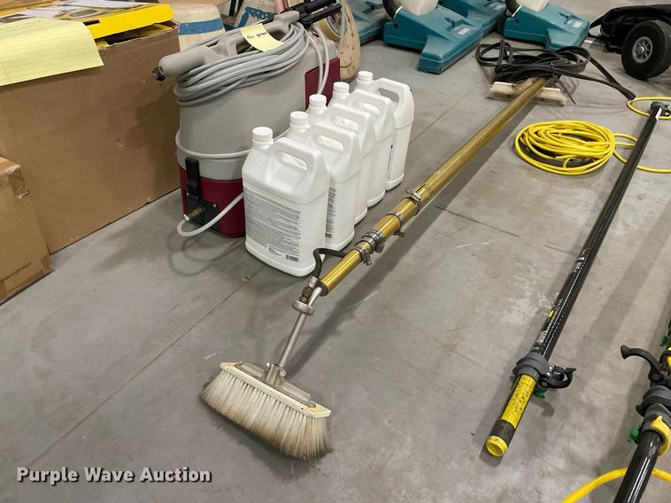 image for item ME9951 Cleaning equipment