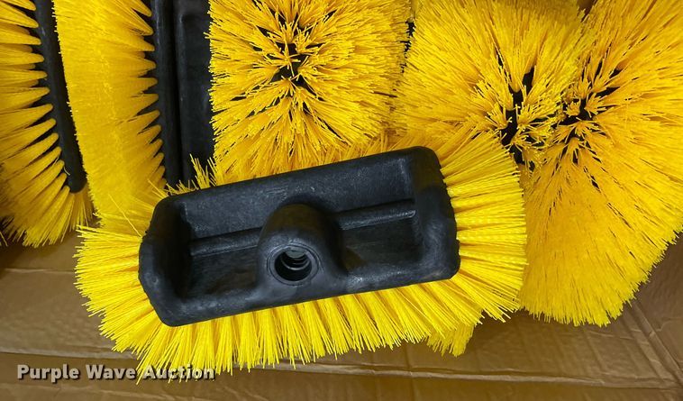 image for item ME9951 Cleaning equipment